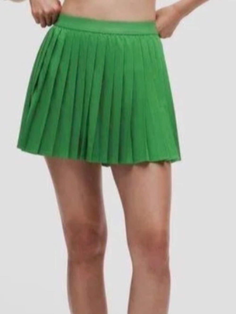Lululemon pleated high rise skurt green 8